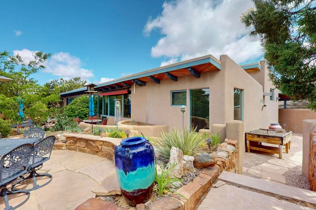 13 Frasco Road, Santa Fe, NM 87508