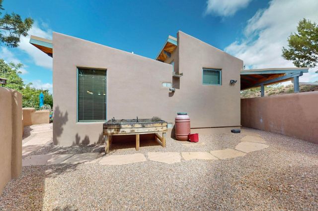 13 Frasco Road, Santa Fe, NM 87508