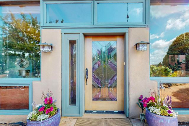 13 Frasco Road, Santa Fe, NM 87508