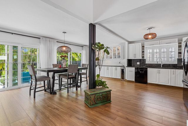 9517 Bay Dr, Surfside, FL 33154