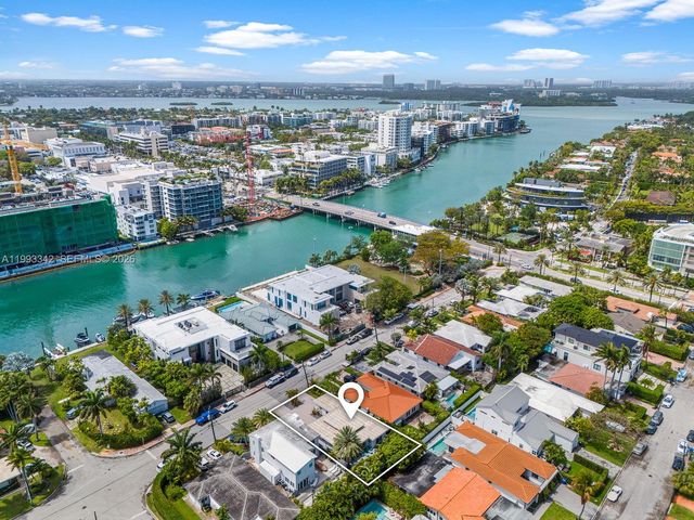 9517 Bay Dr, Surfside, FL 33154