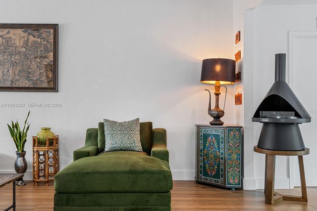 9517 Bay Dr, Surfside, FL 33154