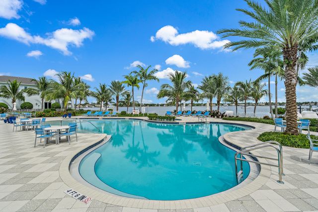 1 Water Club Way 504, North Palm Beach, FL 33408