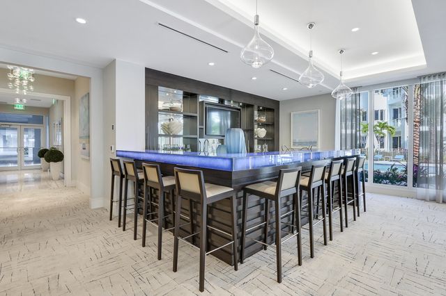 1 Water Club Way 504, North Palm Beach, FL 33408