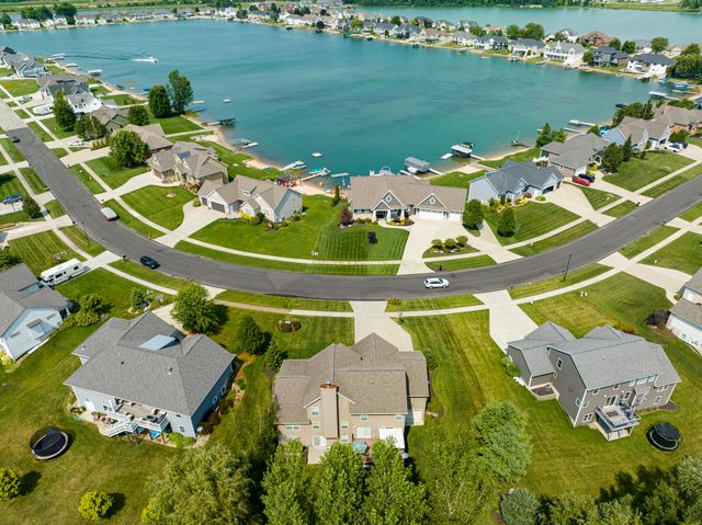 2488 Cedar West Drive, Georgetown Twp, MI 49428