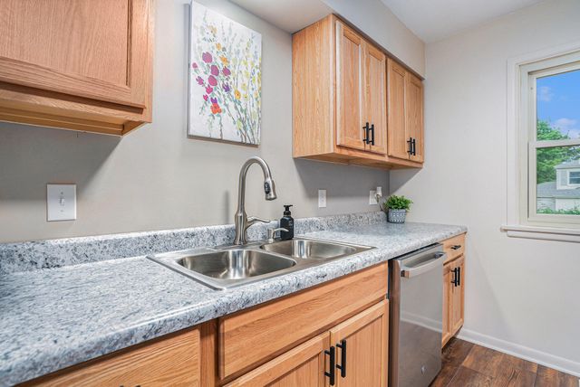 1444 Mark Street Ne, Plainfield Twp, MI 49525