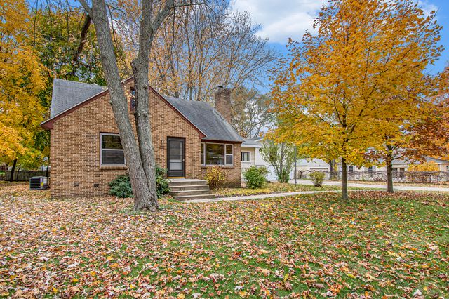 1444 Mark Street Ne, Plainfield Twp, MI 49525