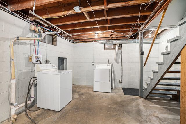 1444 Mark Street Ne, Plainfield Twp, MI 49525