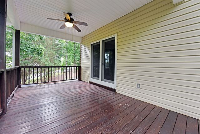 1250 Hawkview Drive, Hiawassee, GA 30546