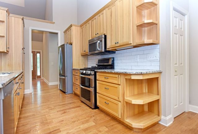 1250 Hawkview Drive, Hiawassee, GA 30546