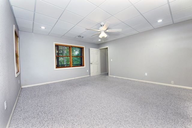 1250 Hawkview Drive, Hiawassee, GA 30546