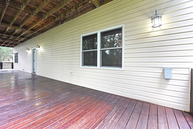 1250 Hawkview Drive, Hiawassee, GA 30546