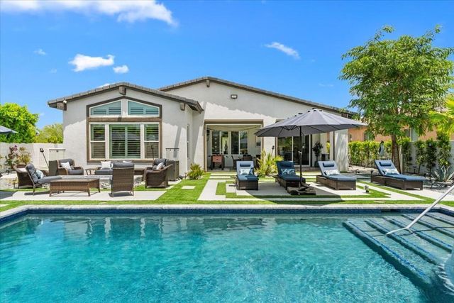 74397 Zeppelin Drive, Palm Desert, CA 92211