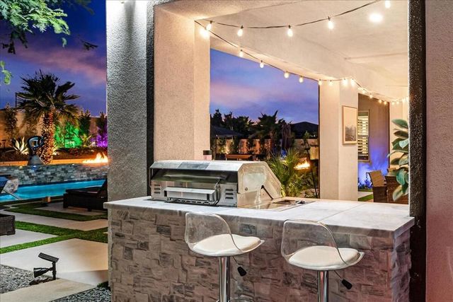 74397 Zeppelin Drive, Palm Desert, CA 92211