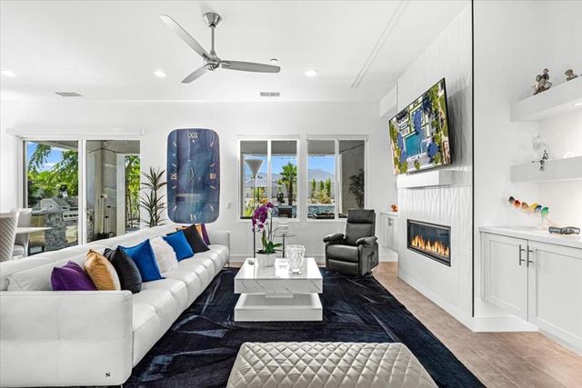 74397 Zeppelin Drive, Palm Desert, CA 92211