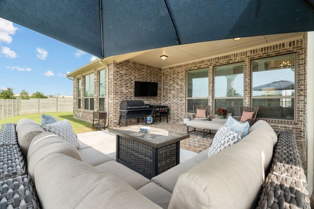 1833 Climbing Court, Argyle, TX 76226