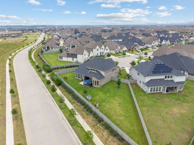 1833 Climbing Court, Argyle, TX 76226