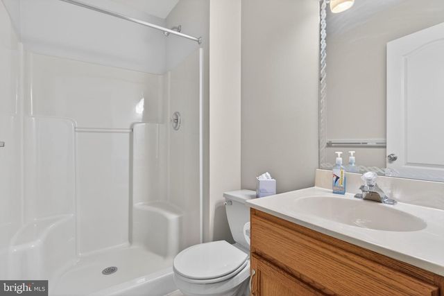 24 SPRING HILL LN, Mountville, PA 17554