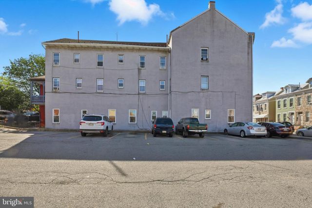 831 N 10TH ST, Reading, PA 19604