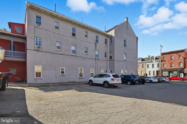 831 N 10TH ST, Reading, PA 19604