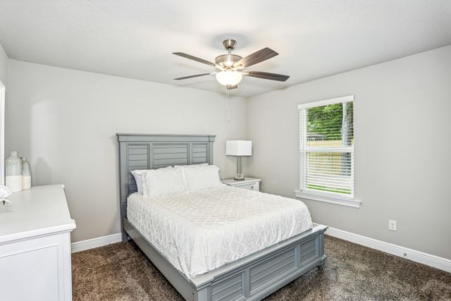 7572 Hatteras Drive, Navarre, FL 32566