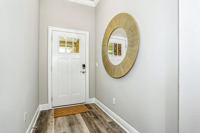 7572 Hatteras Drive, Navarre, FL 32566