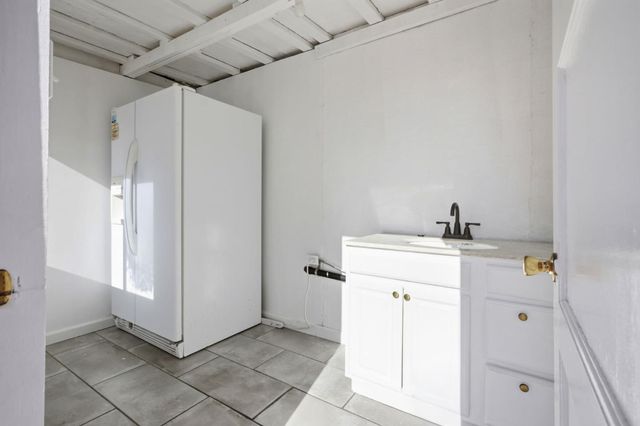 221 Indio Drive, South San Francisco, CA 94080