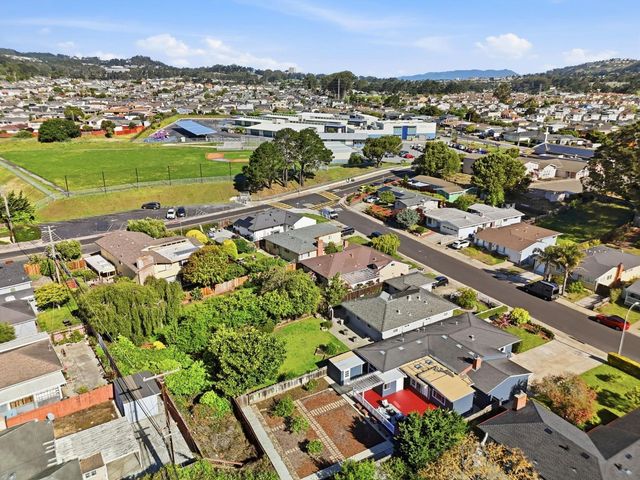 221 Indio Drive, South San Francisco, CA 94080