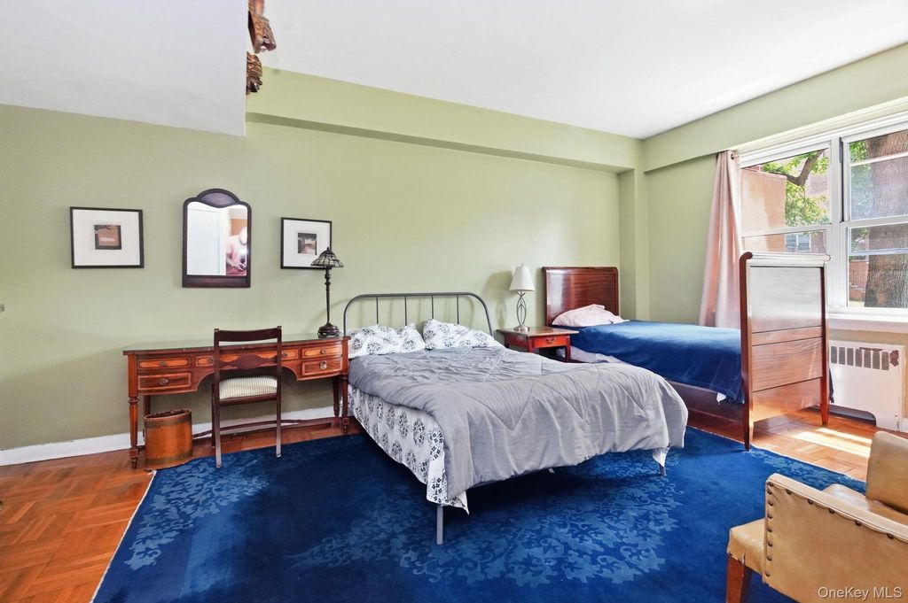 290 Collins Ave 2C, Fleetwood, NY 10552 — photo 3