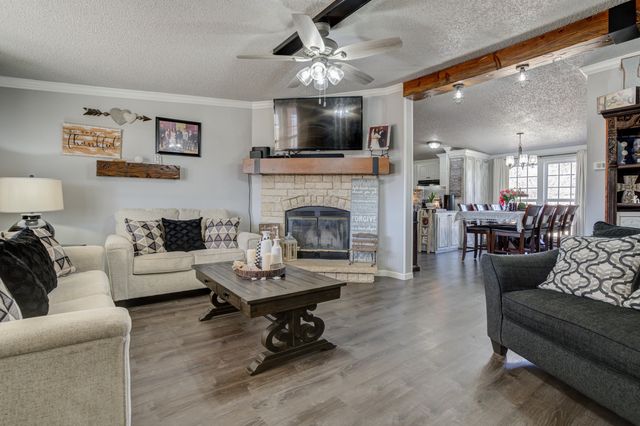 1822 S 3rd Street, Tahoka, TX 79373