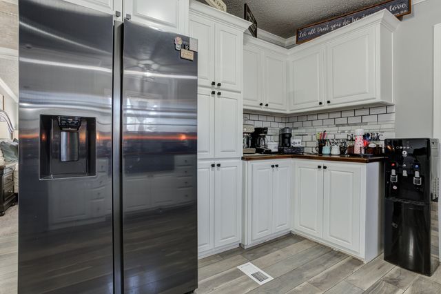 1822 S 3rd Street, Tahoka, TX 79373