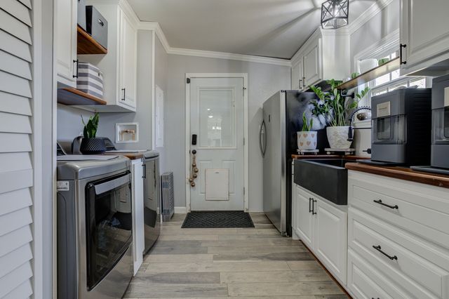 1822 S 3rd Street, Tahoka, TX 79373