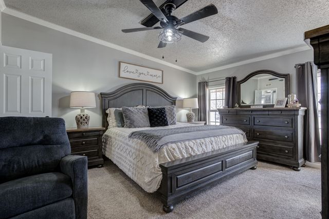 1822 S 3rd Street, Tahoka, TX 79373