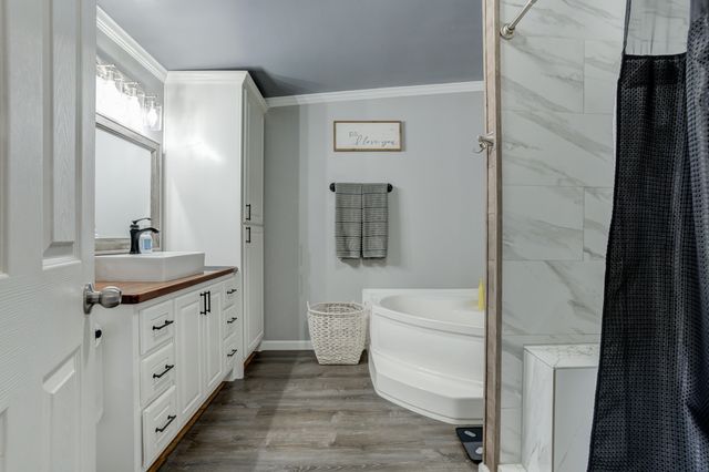 1822 S 3rd Street, Tahoka, TX 79373