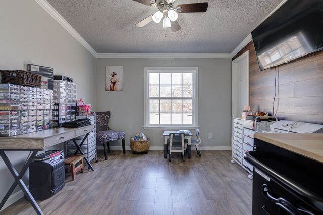 1822 S 3rd Street, Tahoka, TX 79373