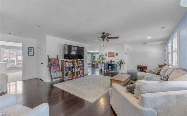 733 Avalon AVE, Virginia Beach, VA 23464