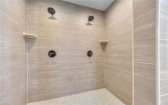 733 Avalon AVE, Virginia Beach, VA 23464