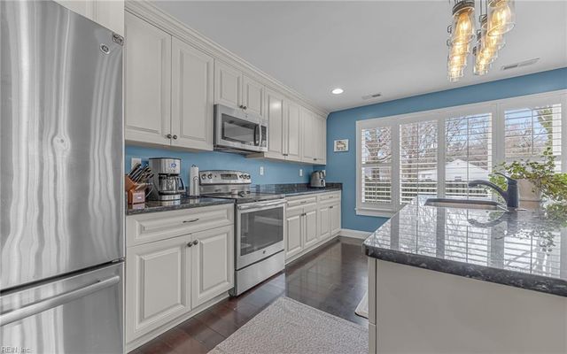 733 Avalon AVE, Virginia Beach, VA 23464