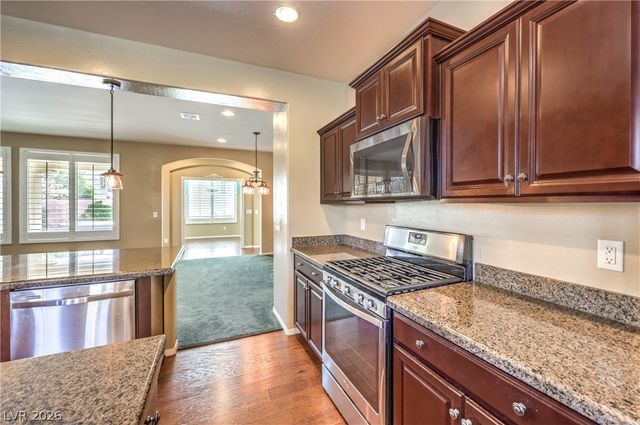 3709 Corte Bella Hills Avenue, North Las Vegas, NV 89081