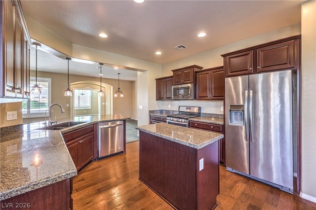 3709 Corte Bella Hills Avenue, North Las Vegas, NV 89081