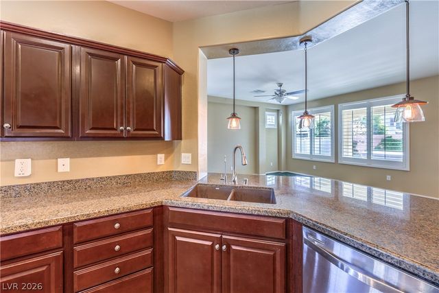 3709 Corte Bella Hills Avenue, North Las Vegas, NV 89081