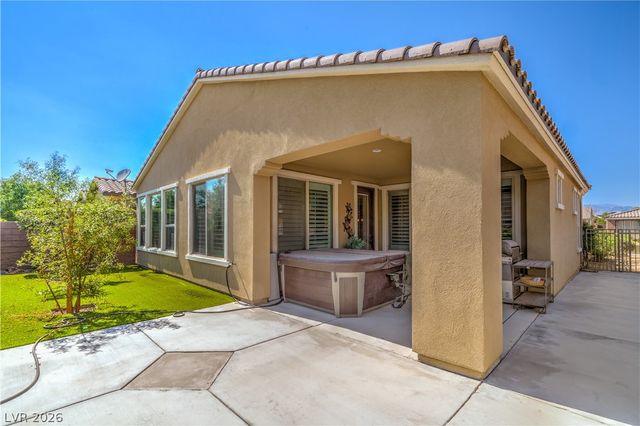 3709 Corte Bella Hills Avenue, North Las Vegas, NV 89081