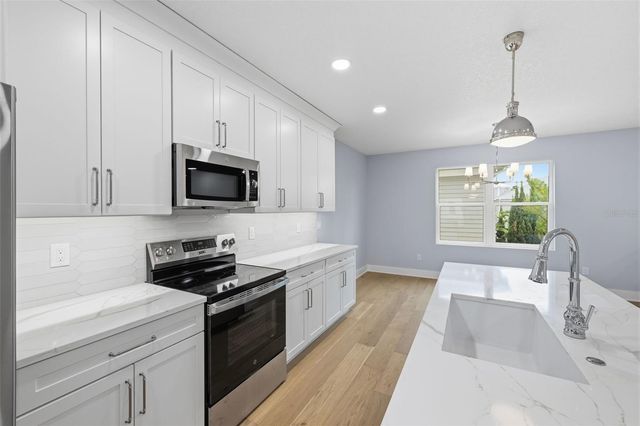 4208 W CARMEN STREET B, Tampa, FL 33609