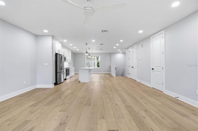 4208 W CARMEN STREET B, Tampa, FL 33609