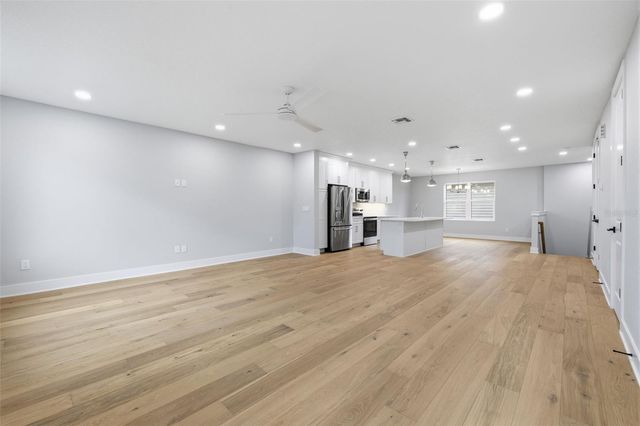4208 W CARMEN STREET B, Tampa, FL 33609