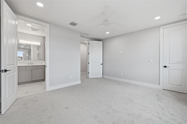 4208 W CARMEN STREET B, Tampa, FL 33609