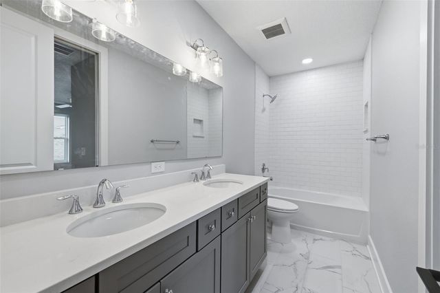 4208 W CARMEN STREET B, Tampa, FL 33609