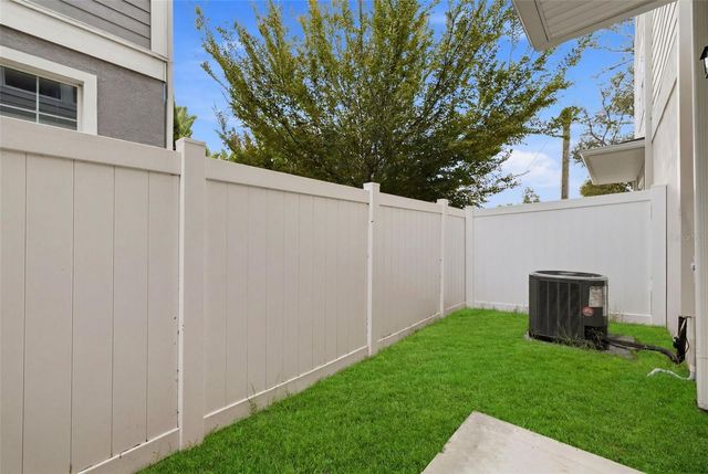 4208 W CARMEN STREET B, Tampa, FL 33609