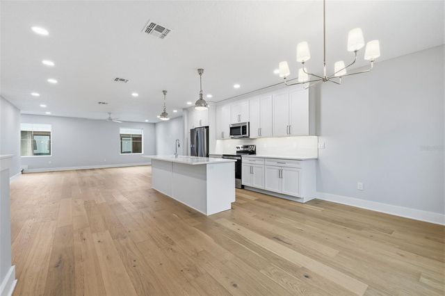 4208 W CARMEN STREET B, Tampa, FL 33609