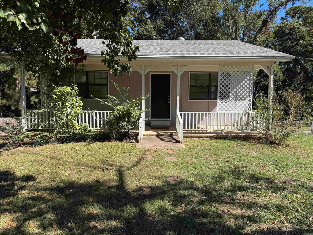 2105 Wright Avenue, Benton, AR 72019